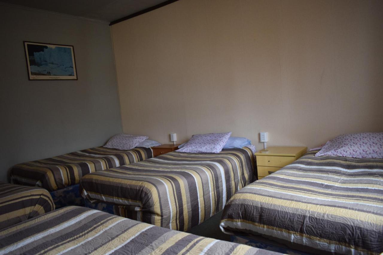 Hostal Torres Del Paine ปุนตาอาเรนาส ภายนอก รูปภาพ