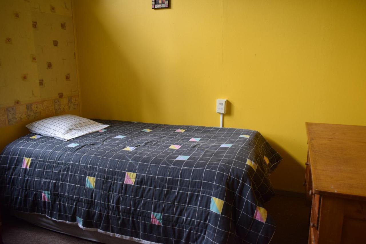 Hostal Torres Del Paine ปุนตาอาเรนาส ภายนอก รูปภาพ