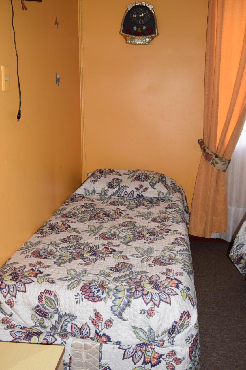 Hostal Torres Del Paine ปุนตาอาเรนาส ภายนอก รูปภาพ